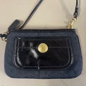 EUC Coach Black Women's Wristlet